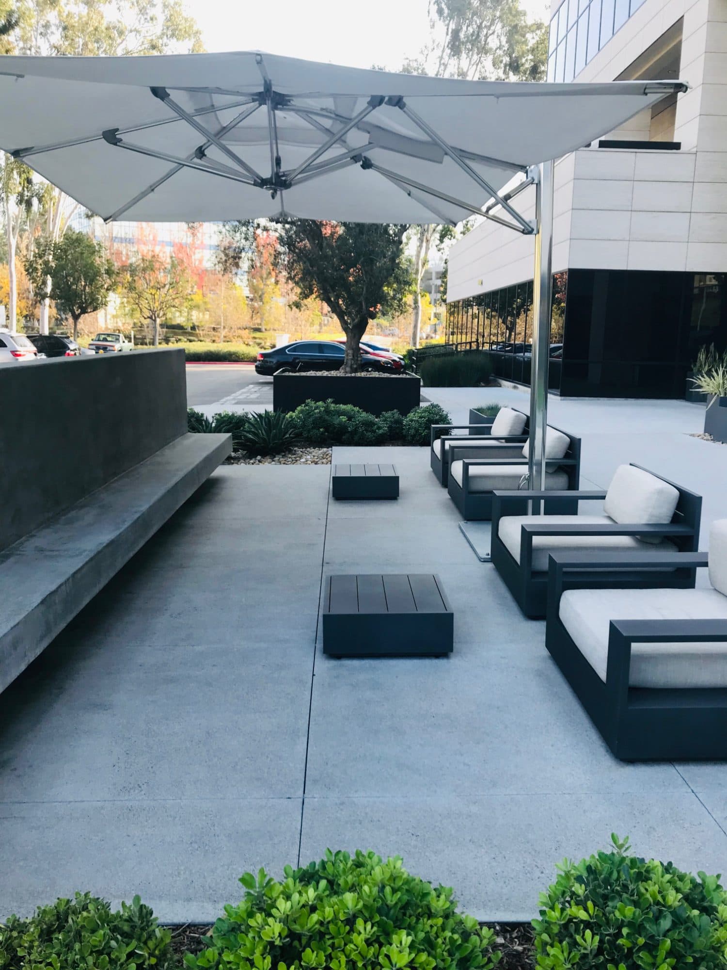 Shaded outdoor courtyard seating outside Crown Valley Imaging, Mission Viejo
